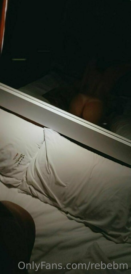 Photo nue de fuite OnlyFans de Rebeca Burgos