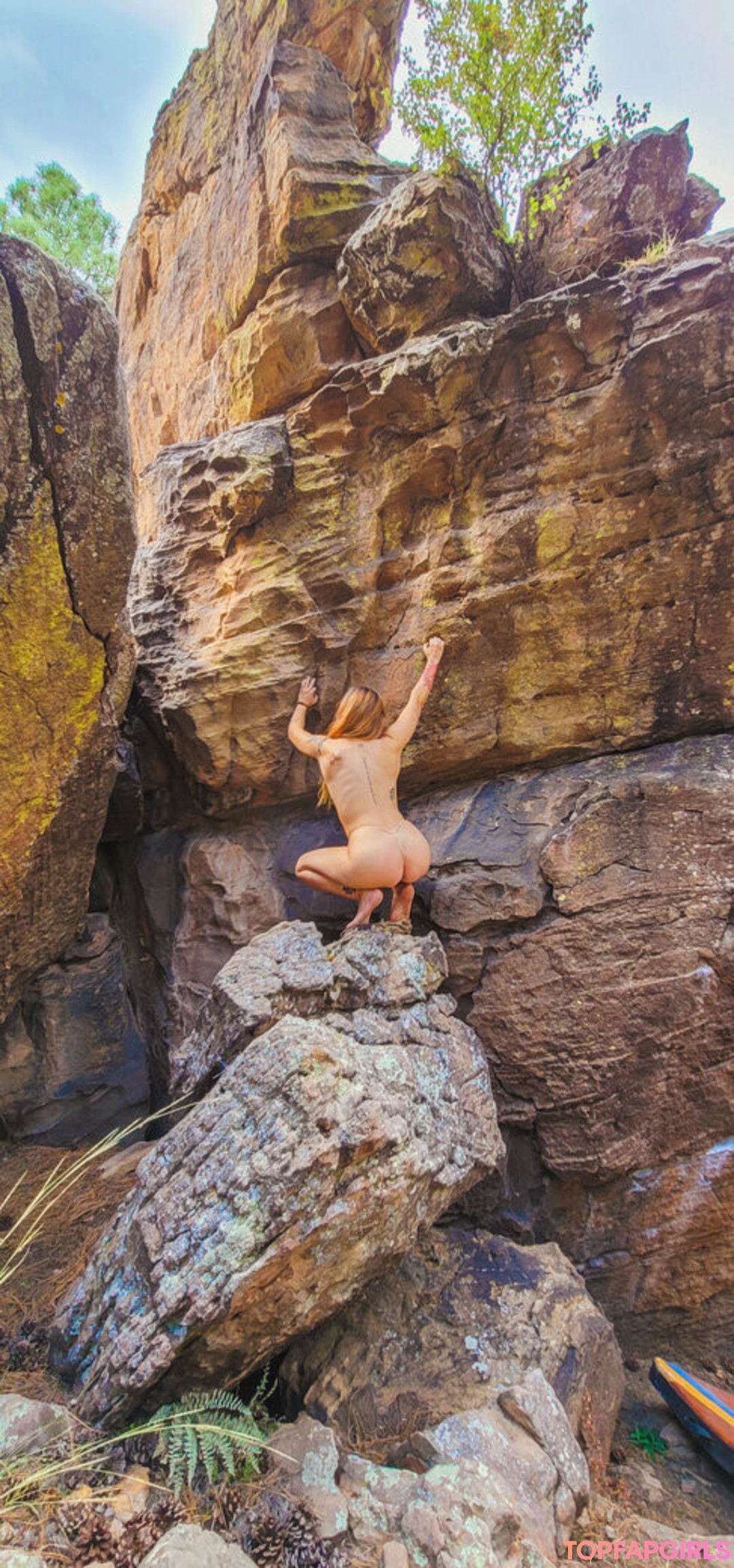 Photo nue de fuite OnlyFans de Zoebytheriverfree #12 Photo nue de fuite OnlyFans de Zoebytheriverfree #12