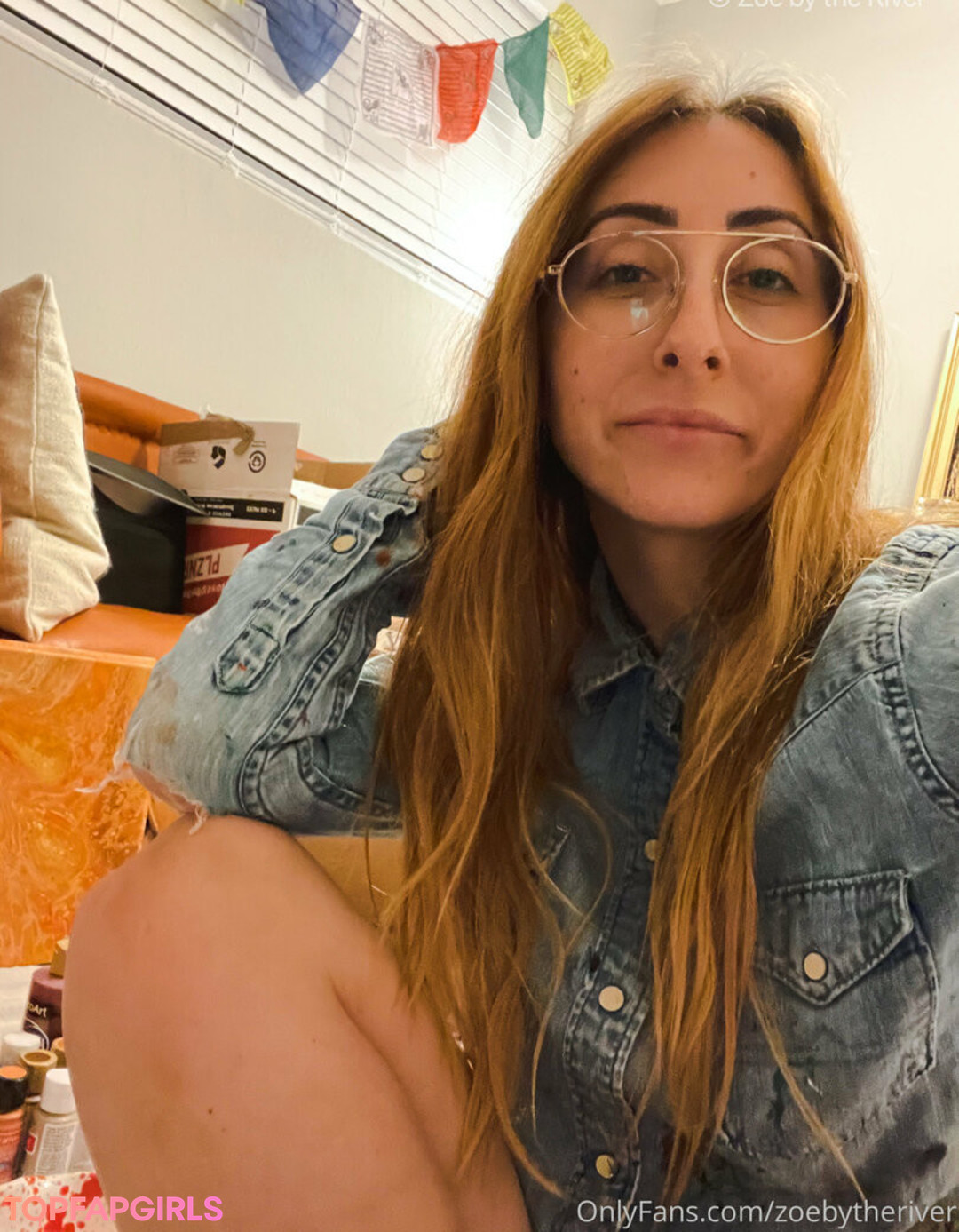 Photo nue de fuite OnlyFans de Zoebytheriverfree #32 Photo nue de fuite OnlyFans de Zoebytheriverfree #32