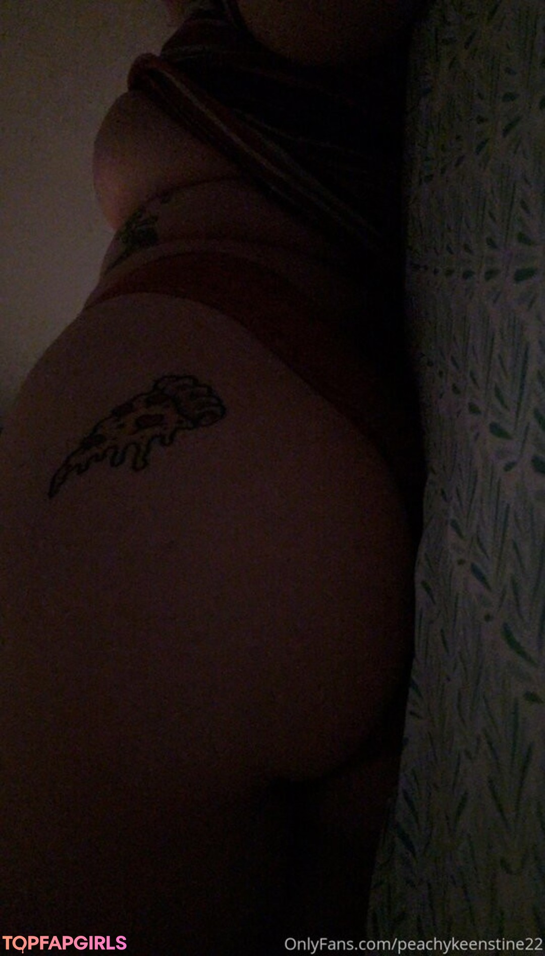 Photo nue de fuite OnlyFans de Peachykeenstine22 #10 Photo nue de fuite OnlyFans de Peachykeenstine22 #10