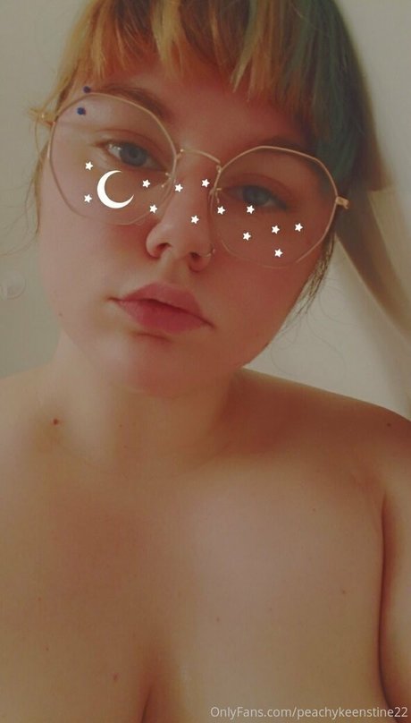 Peachykeenstine22