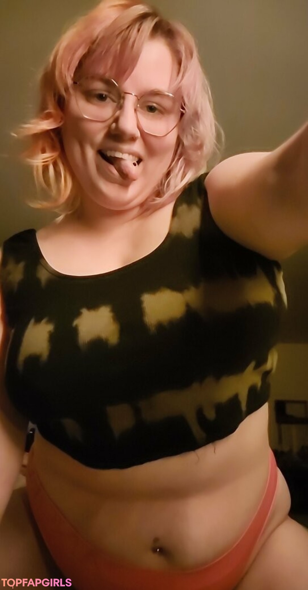 Photo nue de fuite OnlyFans de Peachykeenstine22 #76 Photo nue de fuite OnlyFans de Peachykeenstine22 #76
