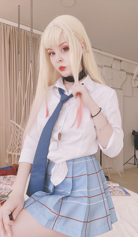 Helly Valentine
