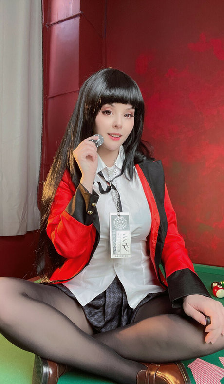 Helly Valentine