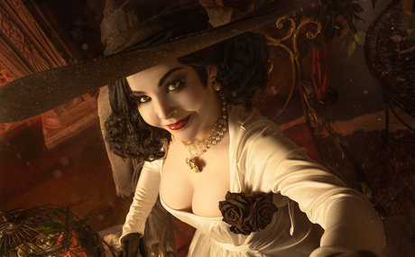 Helly Valentine