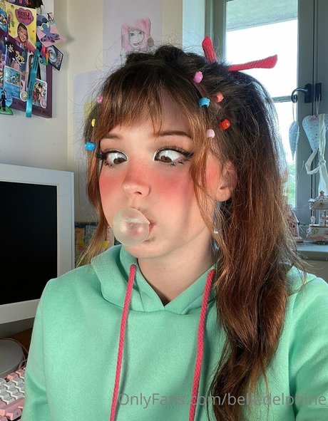 Belle Delphine