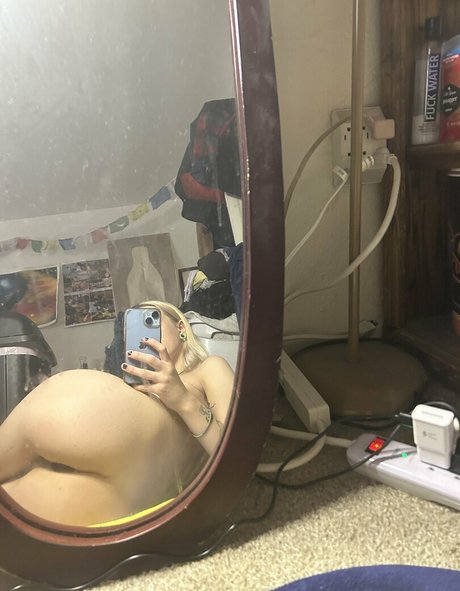 Photo nue de fuite OnlyFans de Babygirlbunny690