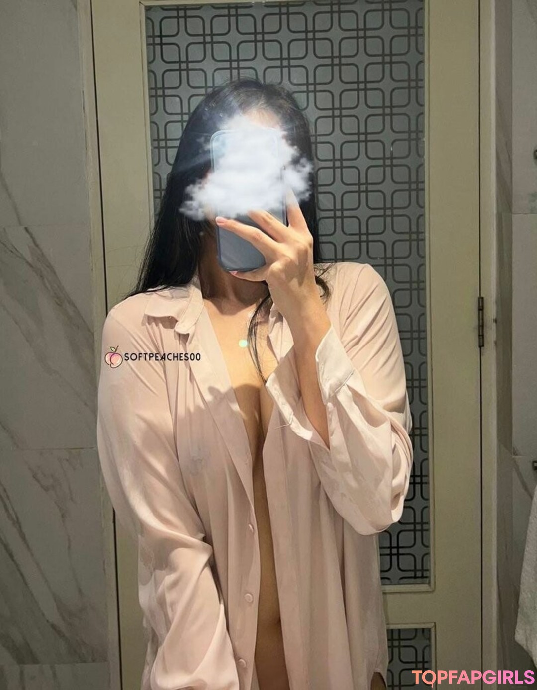 Photo nue de fuite OnlyFans de Softpeaches00 #14 Photo nue de fuite OnlyFans de Softpeaches00 #14