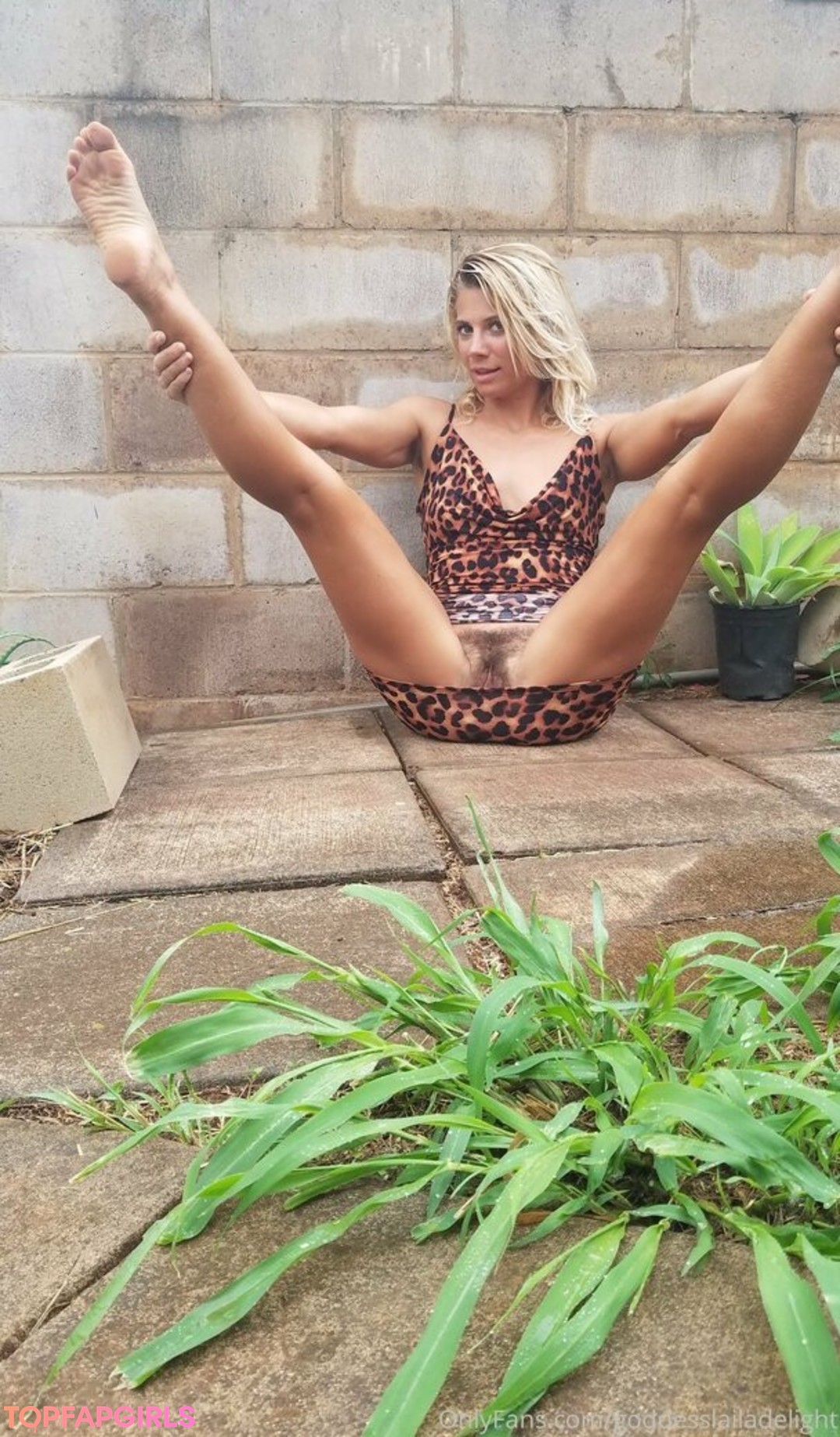 Photo nue de fuite OnlyFans de Goddesslailadelight #35 Photo nue de fuite OnlyFans de Goddesslailadelight #35