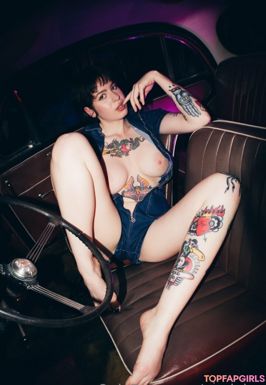 Photo nue de fuite OnlyFans de Anisa Jomha #355 Photo nue de fuite OnlyFans de Anisa Jomha #355