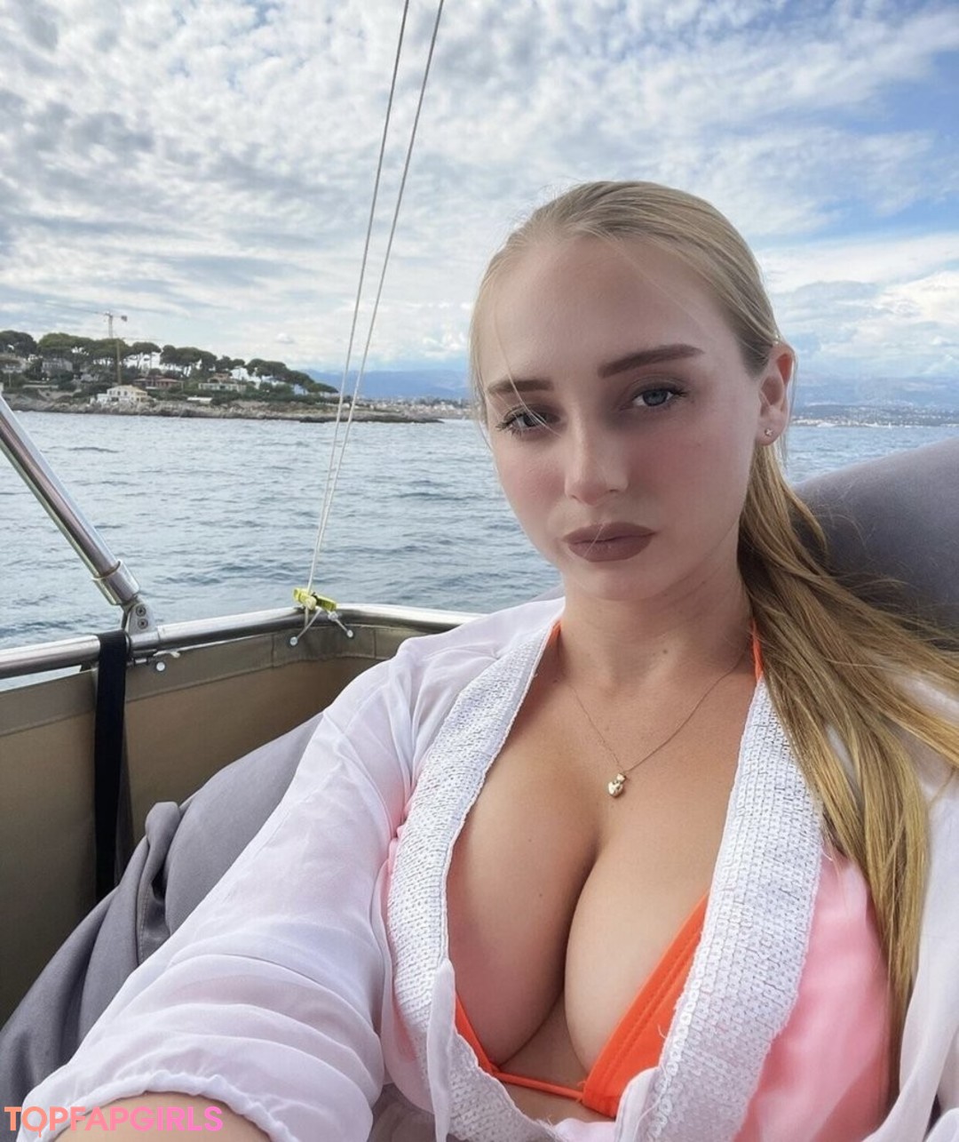 Photo nue de fuite OnlyFans de Sophia Diamond #251 Photo nue de fuite OnlyFans de Sophia Diamond #251