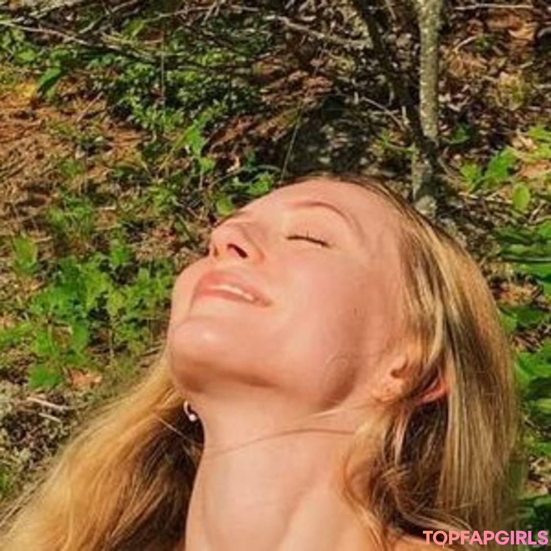 Photo nue de fuite OnlyFans de Sophia Diamond #29 Photo nue de fuite OnlyFans de Sophia Diamond #29