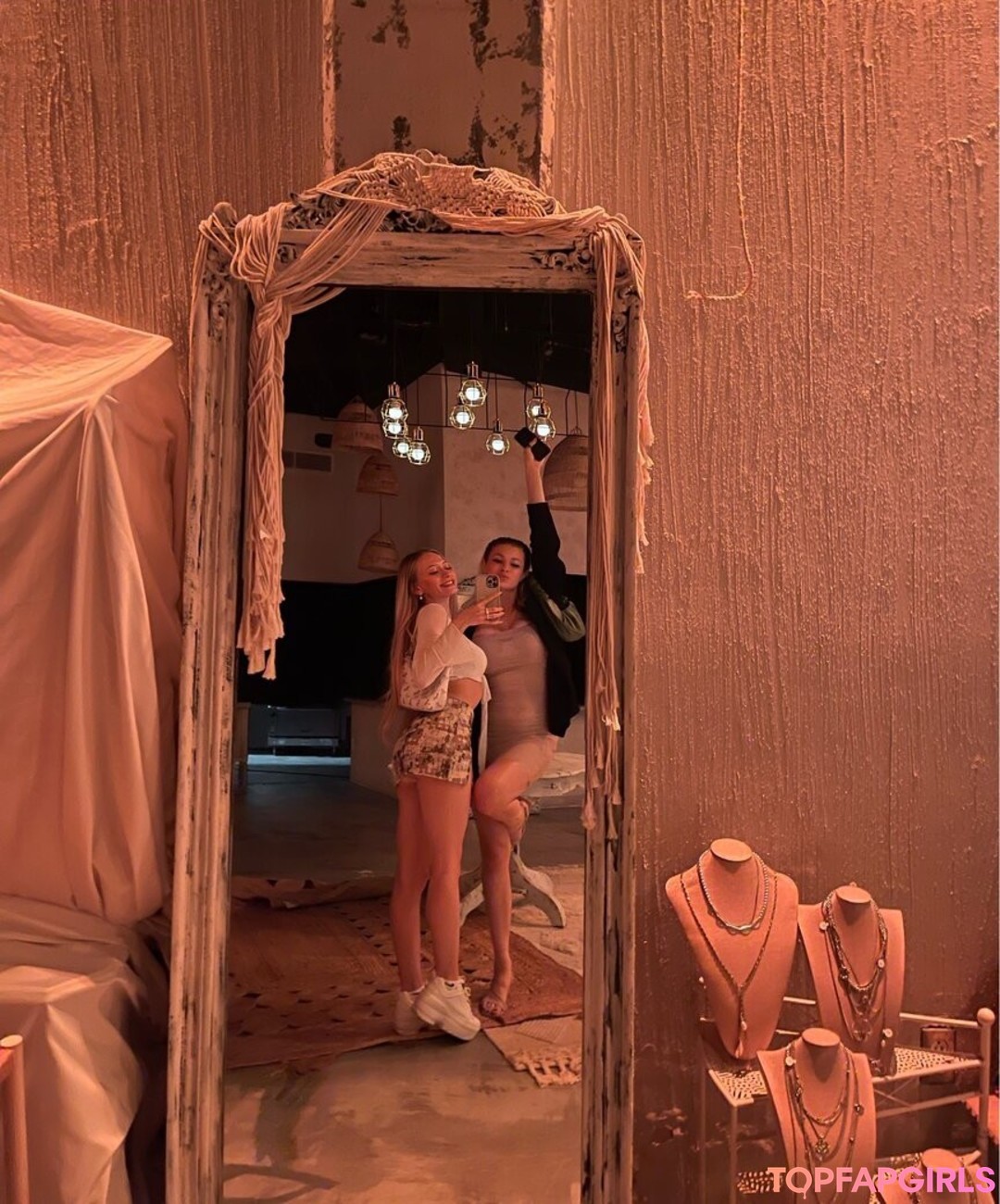 Photo nue de fuite OnlyFans de Sophia Diamond #390 Photo nue de fuite OnlyFans de Sophia Diamond #390