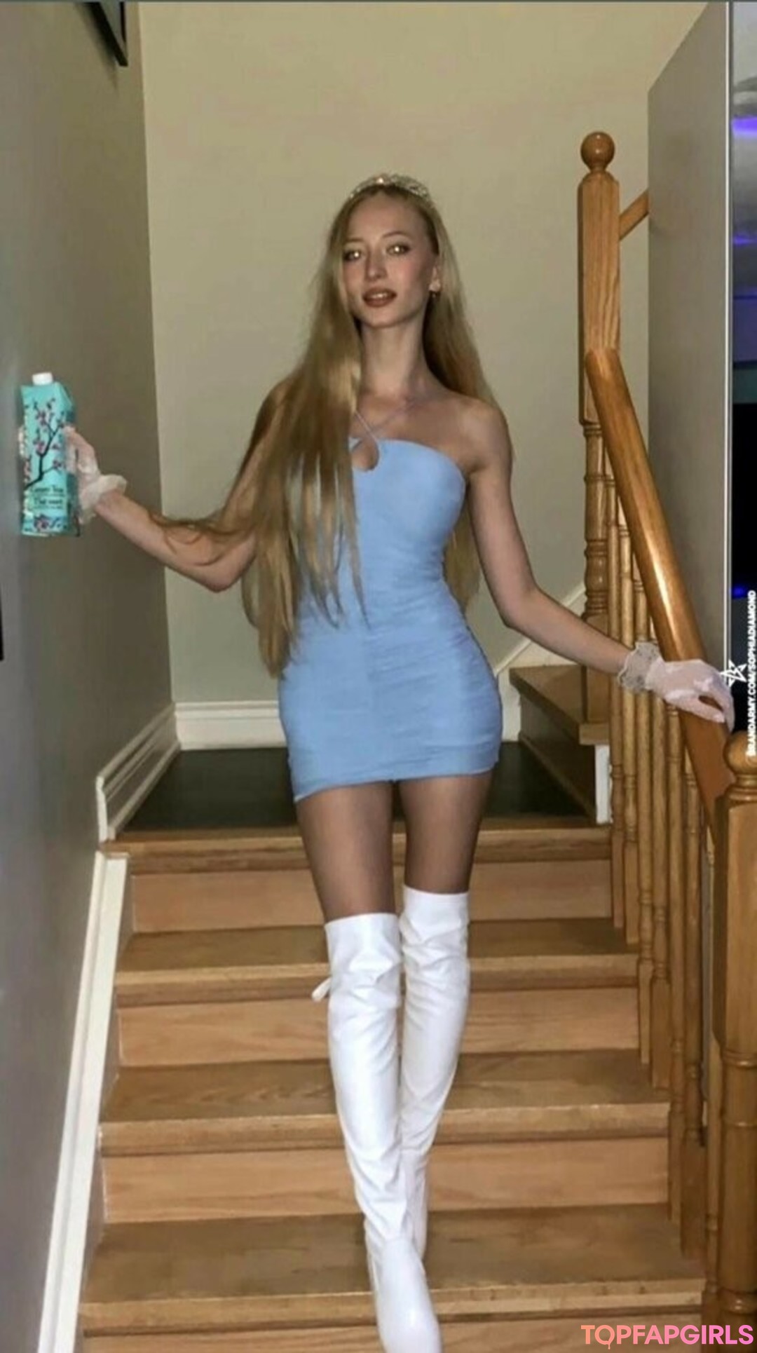 Photo nue de fuite OnlyFans de Sophia Diamond #412 Photo nue de fuite OnlyFans de Sophia Diamond #412