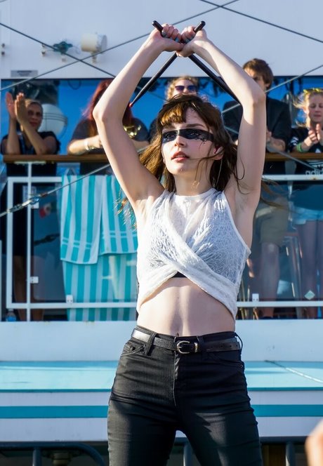 Lauren Mayberry