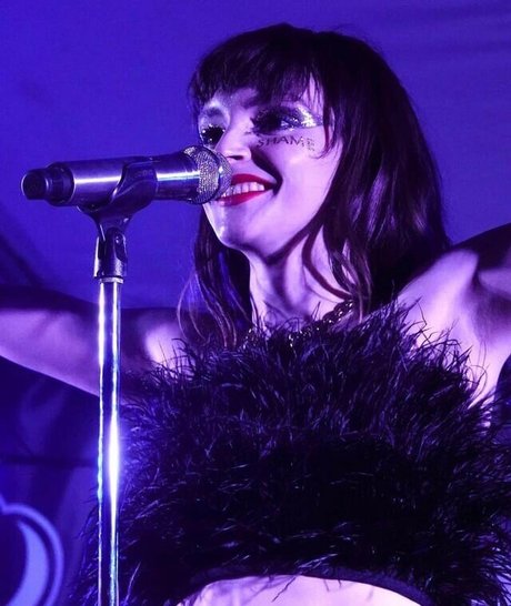 Lauren Mayberry