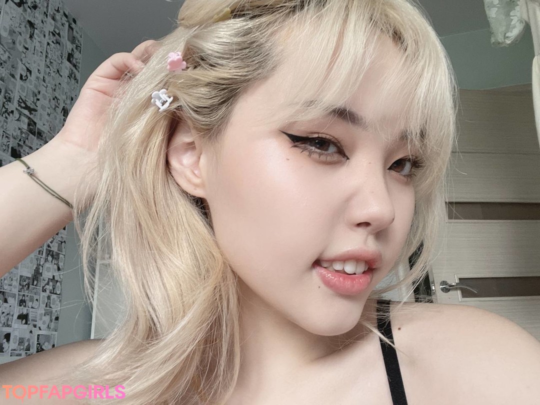 Photo nue de fuite OnlyFans de Babyjeyy Jennysweety #178