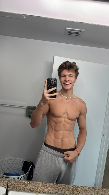 Photo nue de fuite OnlyFans de Seandawnfree