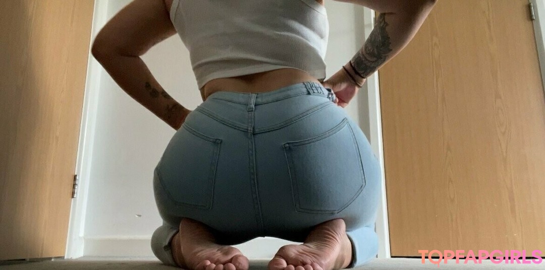 Photo nue de fuite OnlyFans de Mirrorgirlkim #26 Photo nue de fuite OnlyFans de Mirrorgirlkim #26