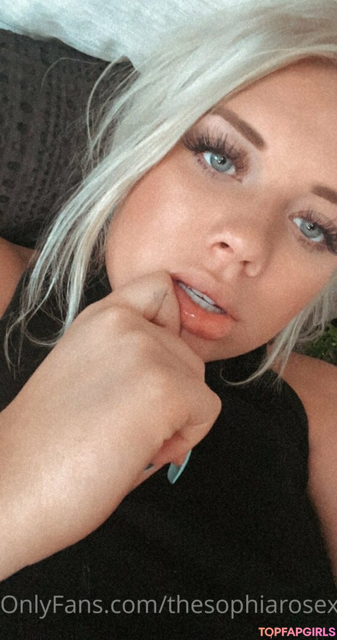 Photo nue de fuite OnlyFans de Thesophiarosexx #33 Photo nue de fuite OnlyFans de Thesophiarosexx #33