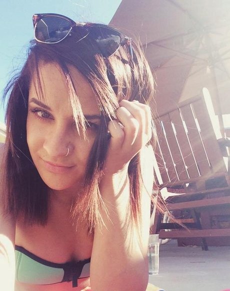 Dakota Kai