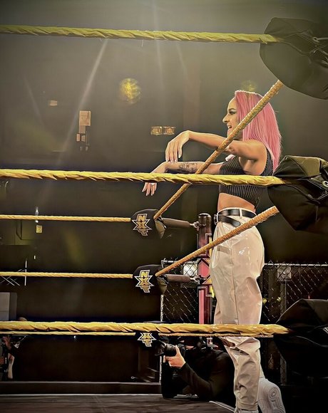 Dakota Kai