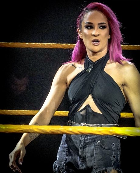 Dakota Kai