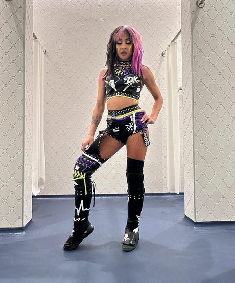 Dakota Kai