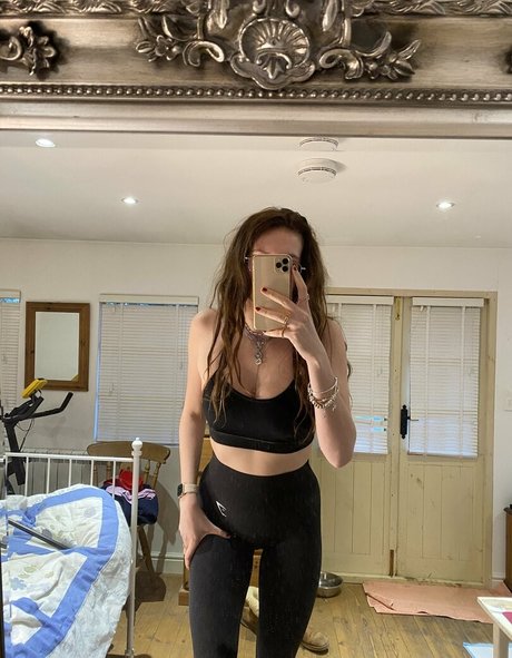 Annieecharlottefree