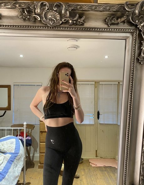 Annieecharlottefree