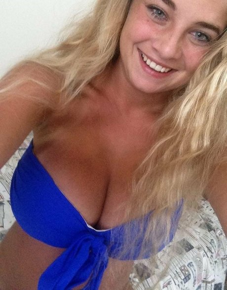 Photo nue de fuite OnlyFans de Schuyler Thornton