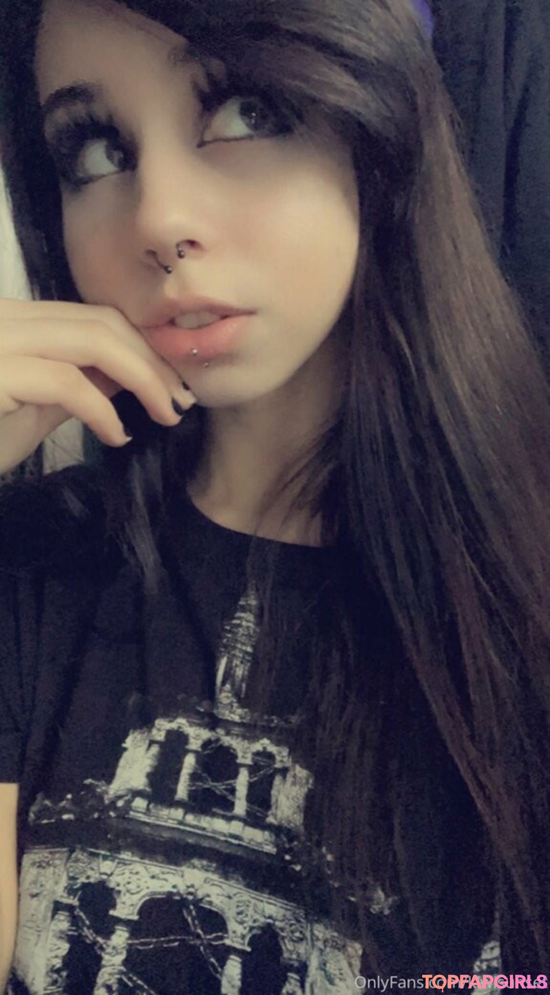 Photo nue de fuite OnlyFans de Kiwisunset #6 Photo nue de fuite OnlyFans de Kiwisunset #6