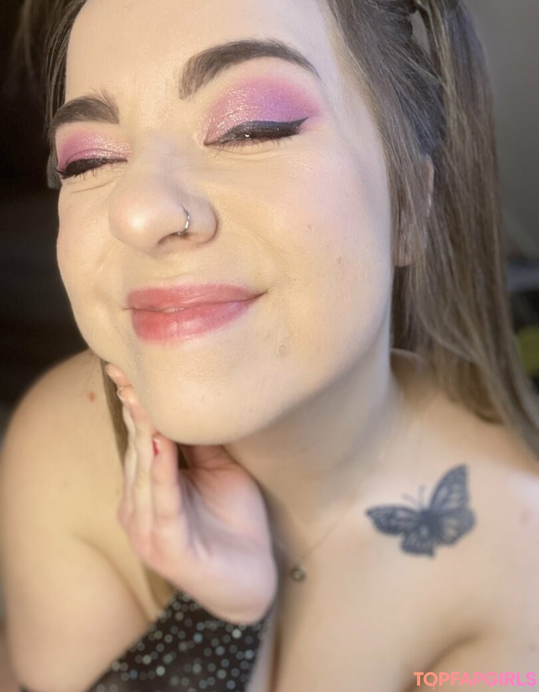 Photo nue de fuite OnlyFans de Lunabaylee #69 Photo nue de fuite OnlyFans de Lunabaylee #69