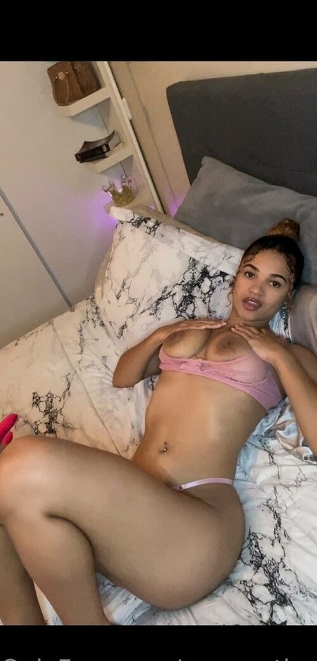Photo nue de fuite OnlyFans de Creamythroat