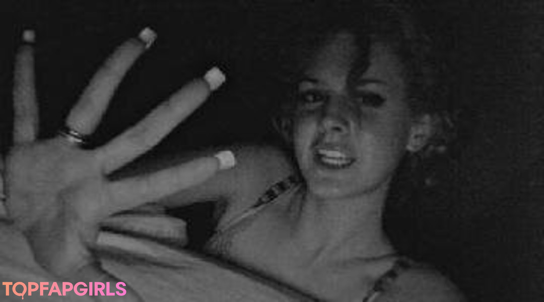 Photo nue de fuite OnlyFans de Lana Del Rey #381 Photo nue de fuite OnlyFans de Lana Del Rey #381