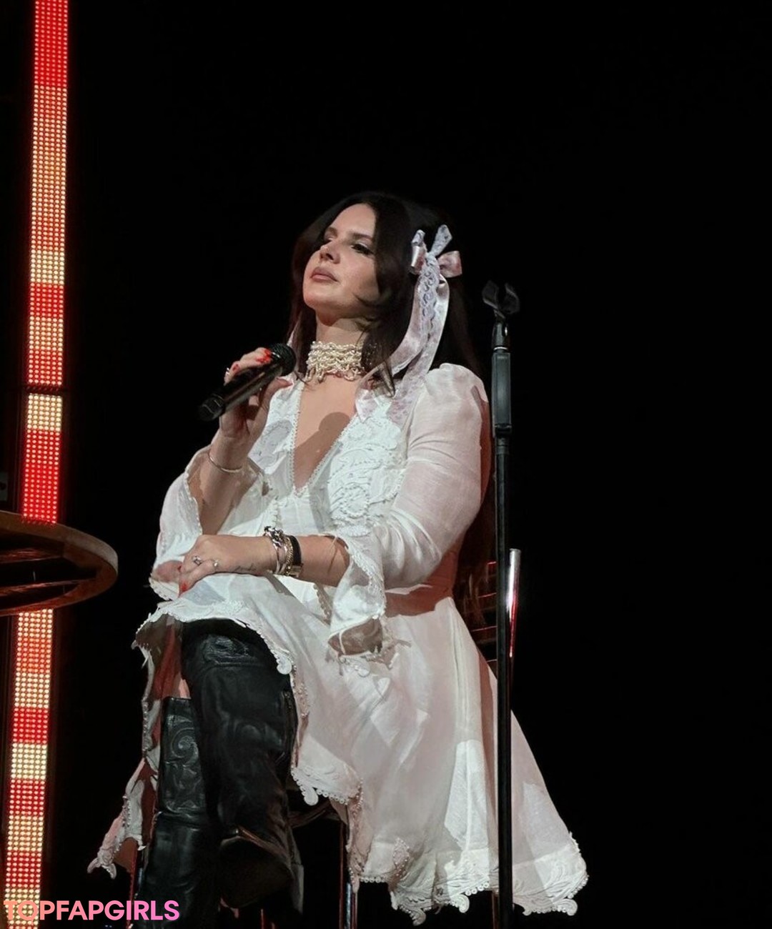 Photo nue de fuite OnlyFans de Lana Del Rey #530 Photo nue de fuite OnlyFans de Lana Del Rey #530