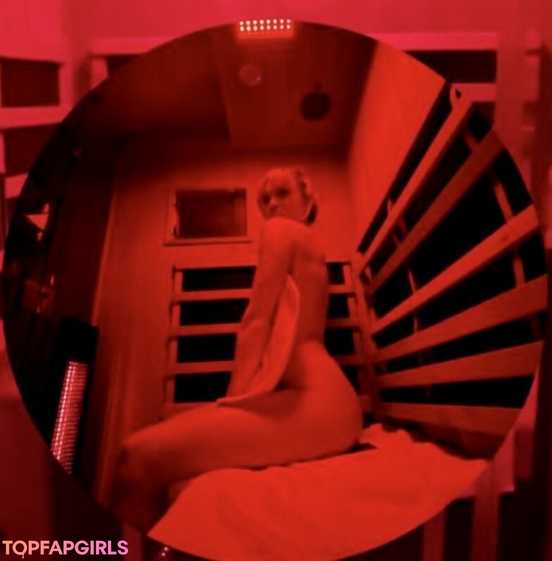 Photo nue de fuite OnlyFans de Ashley Roberts #123 Photo nue de fuite OnlyFans de Ashley Roberts #123