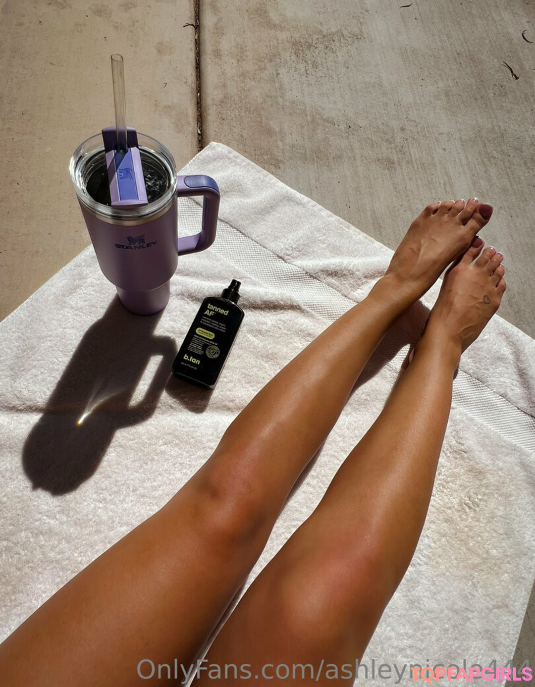 Photo nue de fuite OnlyFans de Ashleynicole444 #18 Photo nue de fuite OnlyFans de Ashleynicole444 #18