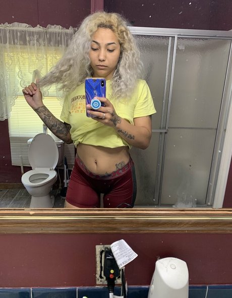 Nadia_bynature