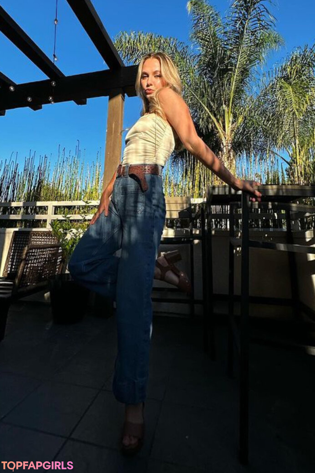 Photo nue de fuite OnlyFans de Madison Iseman #210 Photo nue de fuite OnlyFans de Madison Iseman #210