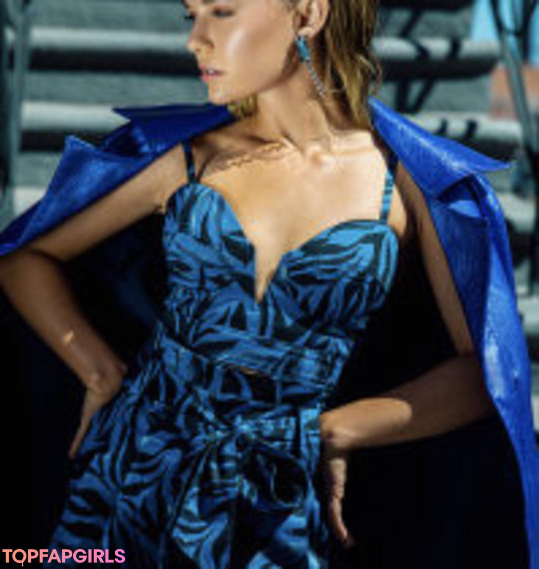 Photo nue de fuite OnlyFans de Madison Iseman #35 Photo nue de fuite OnlyFans de Madison Iseman #35