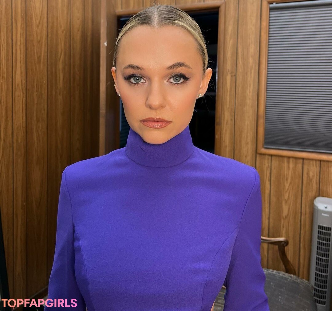 Photo nue de fuite OnlyFans de Madison Iseman #71 Photo nue de fuite OnlyFans de Madison Iseman #71