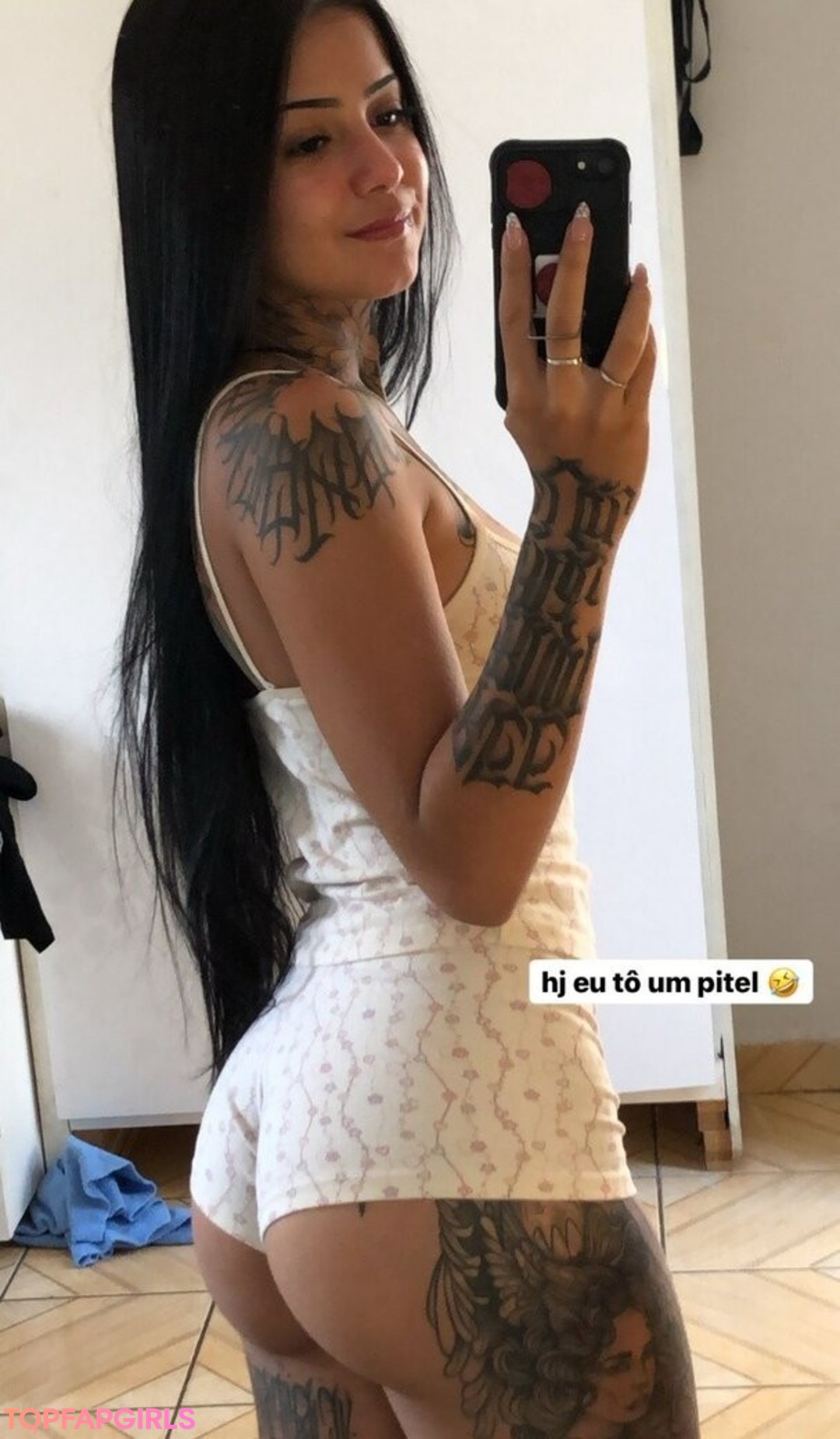 Photo nue de fuite OnlyFans de Anna Guimaraes #2 Photo nue de fuite OnlyFans de Anna Guimaraes #2
