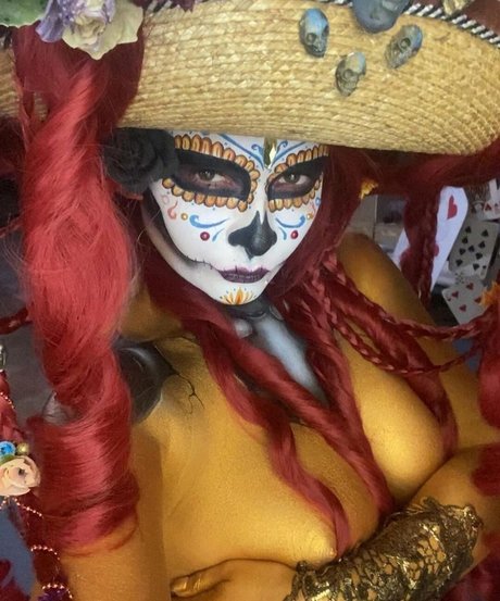 Jannet In Cosplay