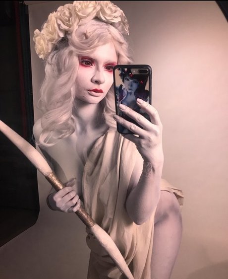 Jannet In Cosplay