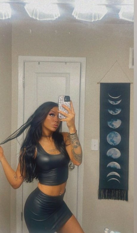 Cora Jade