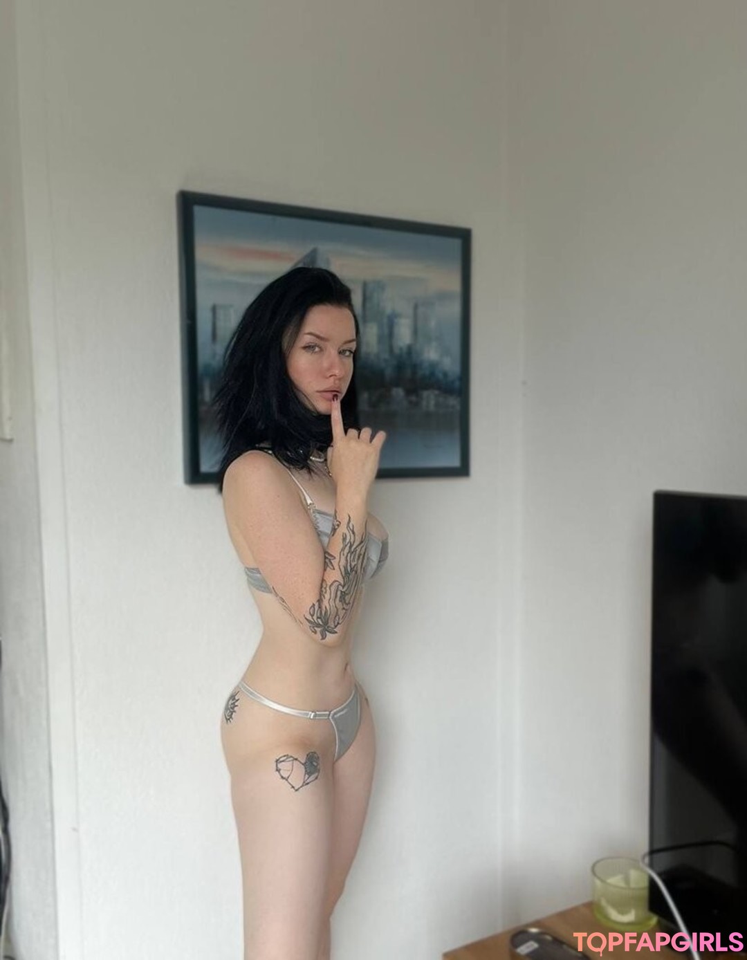 Photo nue de fuite OnlyFans de Innervus #1092