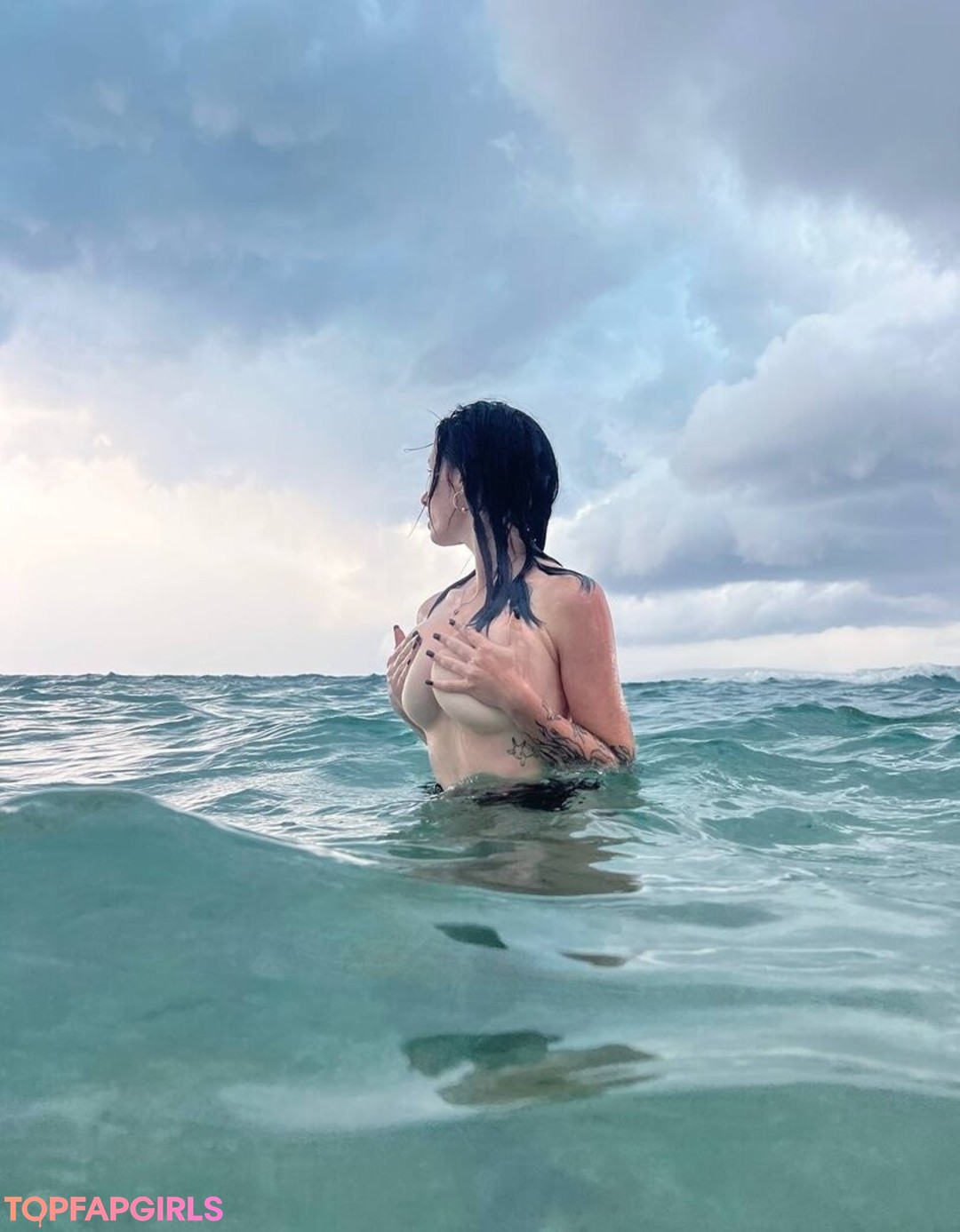 Photo nue de fuite OnlyFans de Innervus #1333