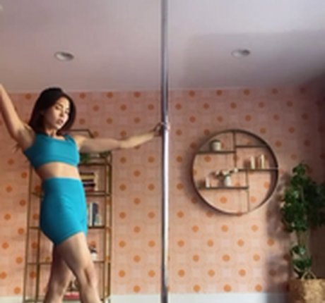 Anna Akana