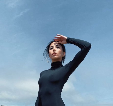 Anna Akana